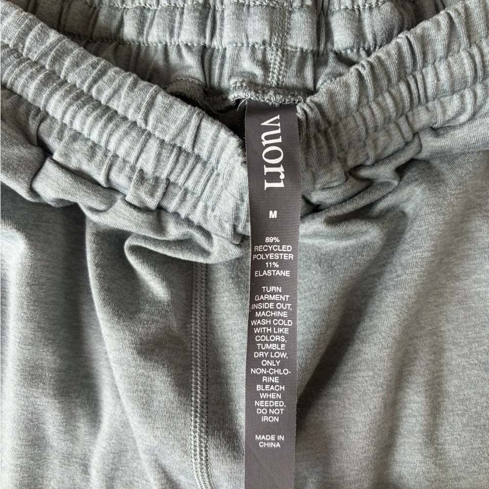 Vuori Women’s Boyfriend Dream Knit Jogger Pants Size M Laurel Heather - Picture 11 of 14